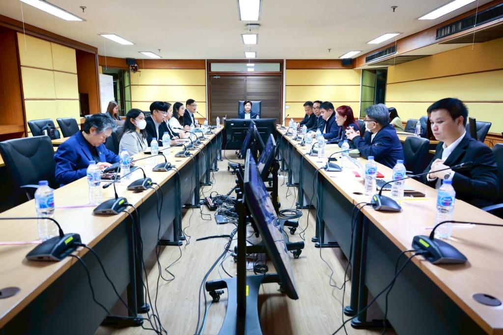 ประชุมชี้แจงแนวทางการ ใช้คู่มือในการปฏิบัติงาน โครงการส่งเสริมซอฟต์พาวเวอร์สาขาอาหาร  ประจำปีงบประมาณ  พ.ศ.  2568